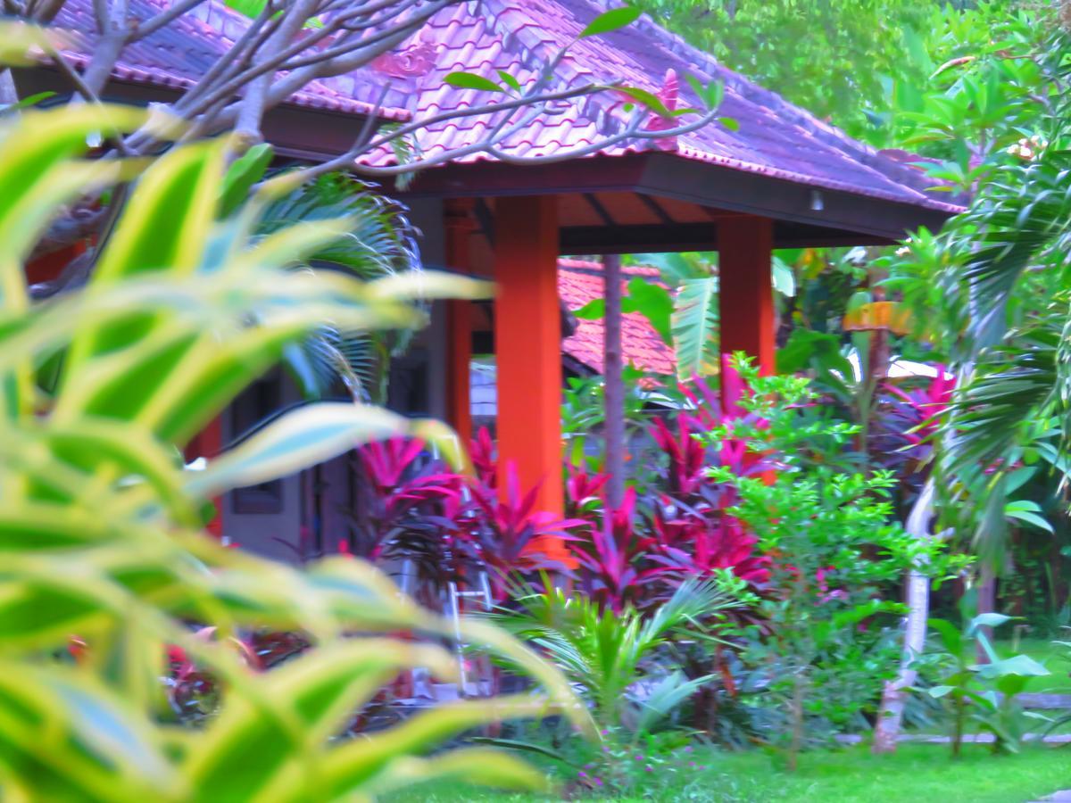 Suka Sari Cottages Пемутеран Екстер'єр фото